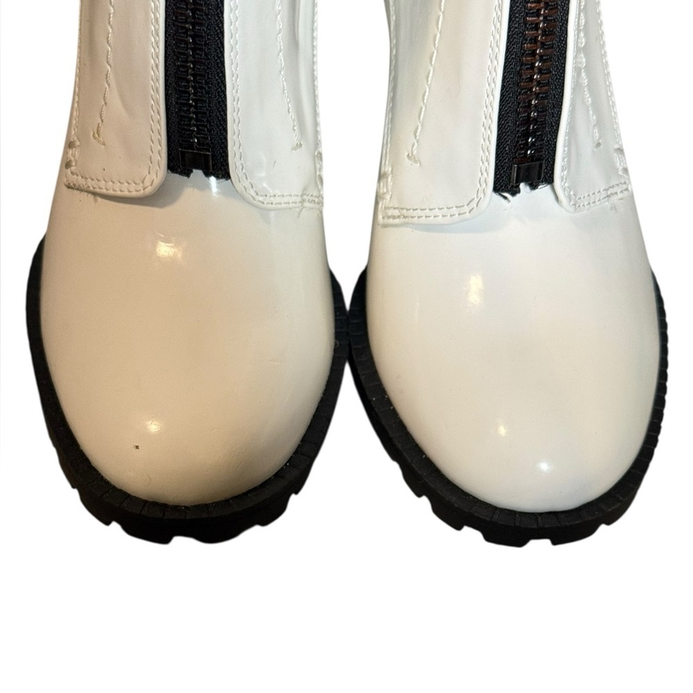 Simply Vera Vera Wang White Ankle Boots - Picture 11 of 12